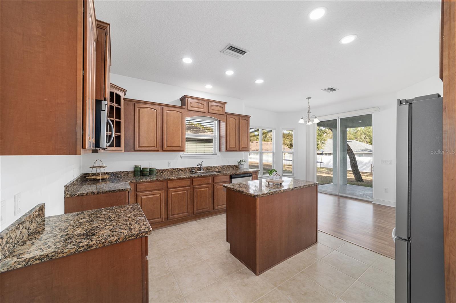 4107 NE 58TH CIR, SILVER SPRINGS, FL, 34488