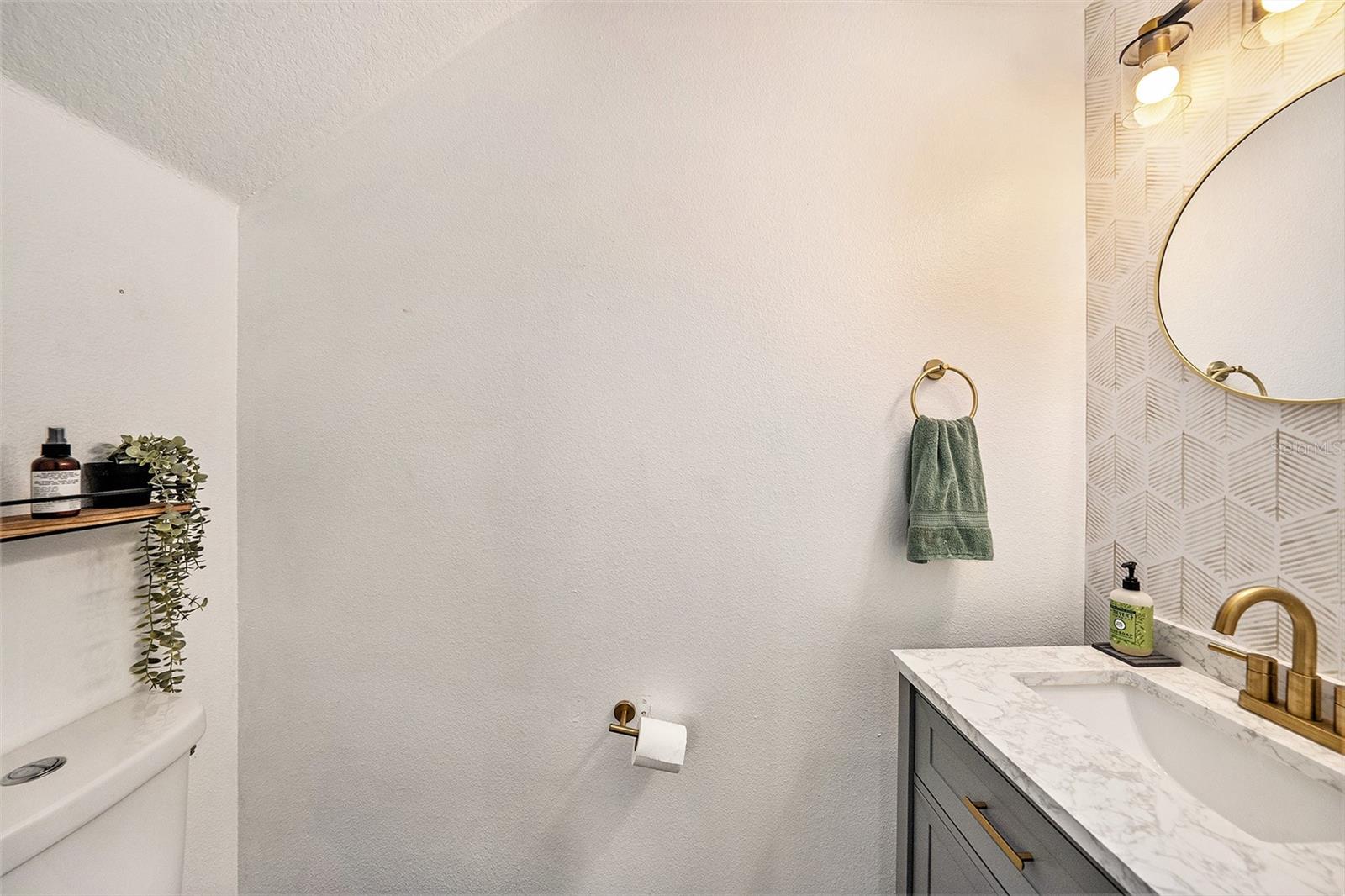 8729 SHELDON CREEK BLVD, TAMPA, FL, 33615