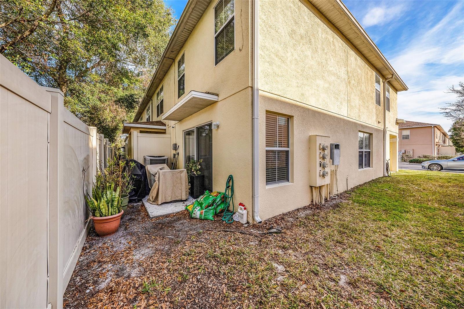 8729 SHELDON CREEK BLVD, TAMPA, FL, 33615