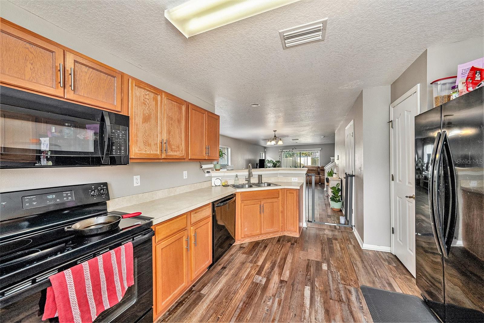 8729 SHELDON CREEK BLVD, TAMPA, FL, 33615