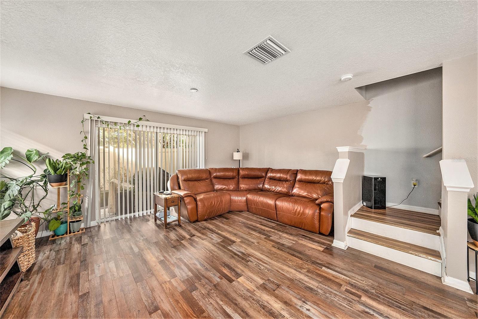 8729 SHELDON CREEK BLVD, TAMPA, FL, 33615