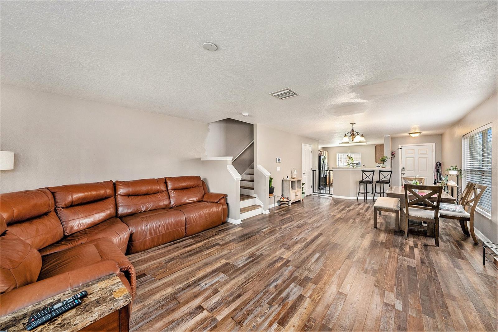 8729 SHELDON CREEK BLVD, TAMPA, FL, 33615