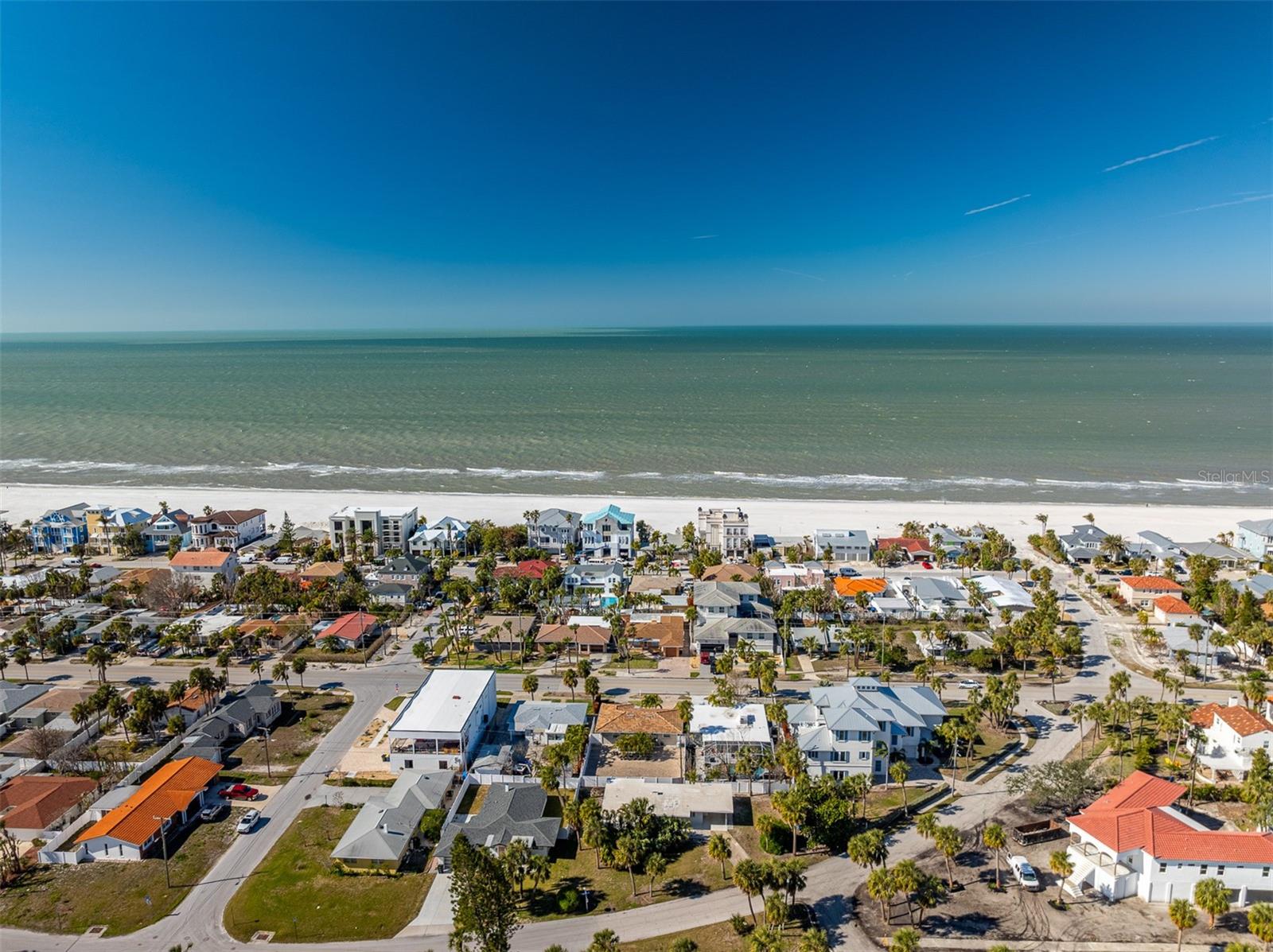 812 BOHENIA CIR N, CLEARWATER BEACH, FL, 33767