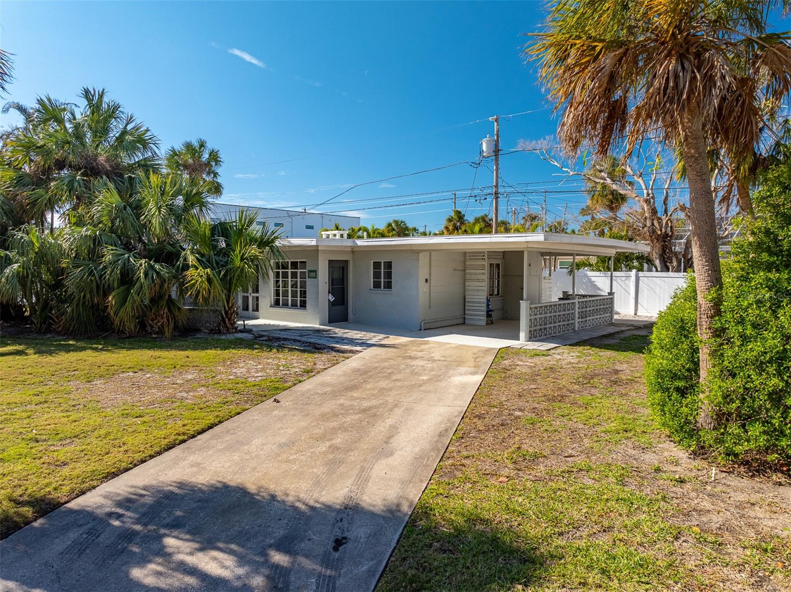 812 BOHENIA CIR N, CLEARWATER BEACH, FL, 33767