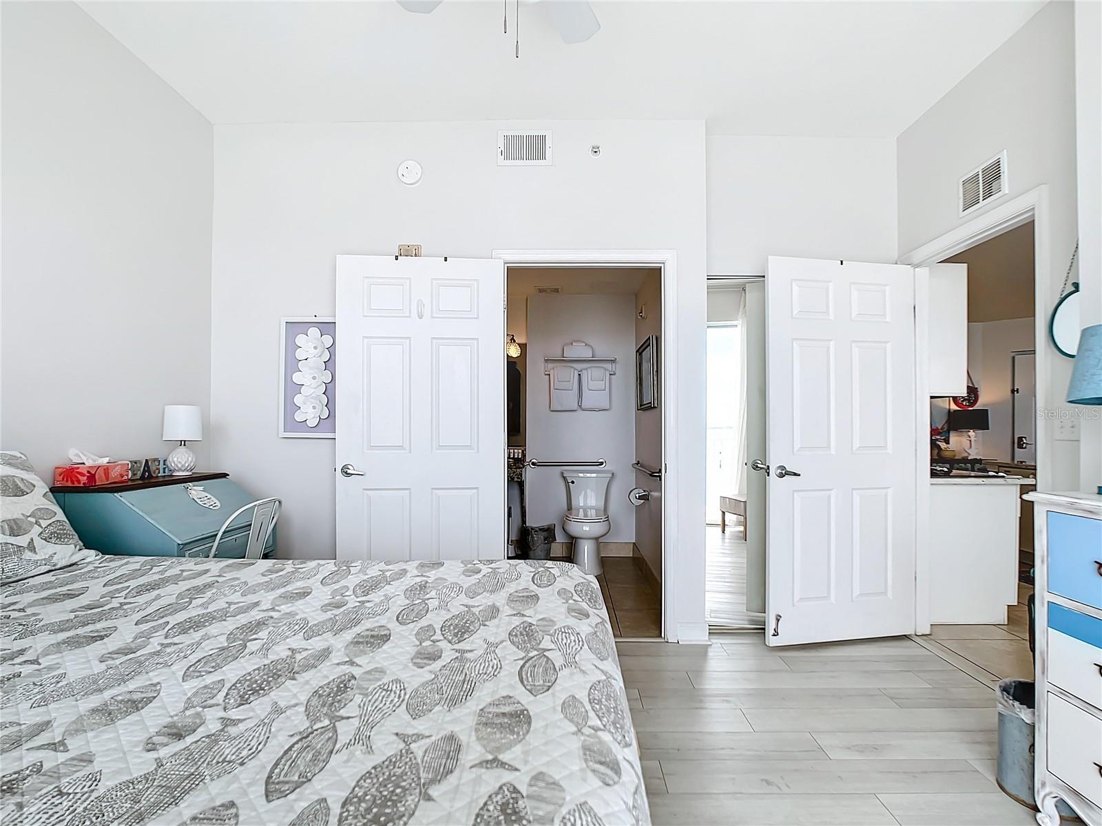 8800 BAY PINES BLVD #115, ST PETERSBURG, FL, 33709