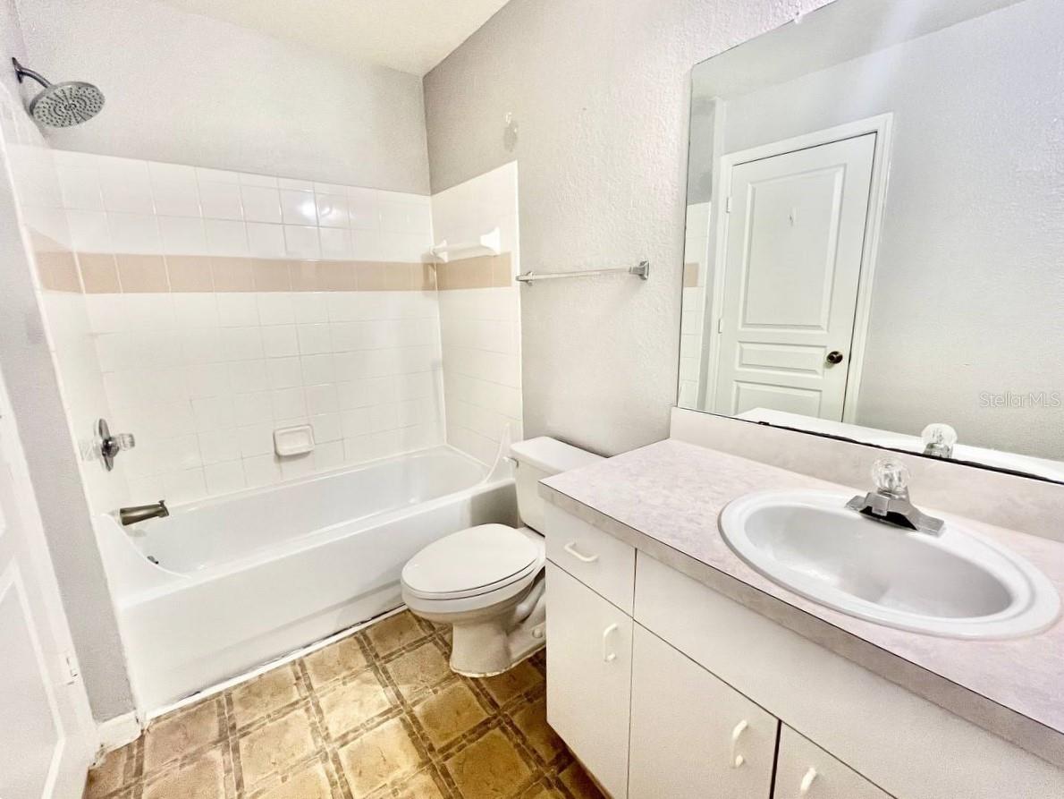 17110 CARRINGTON PARK DR #826, TAMPA, FL, 33647