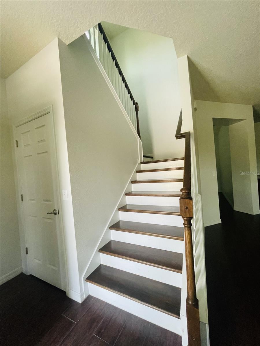 811 GAINER WAY, WINTER SPRINGS, FL, 32708