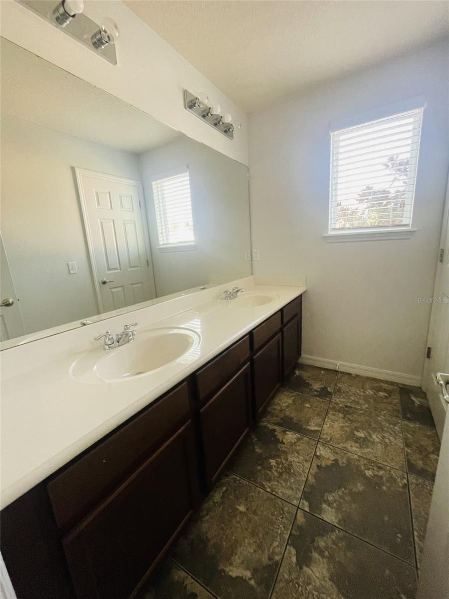 811 GAINER WAY, WINTER SPRINGS, FL, 32708