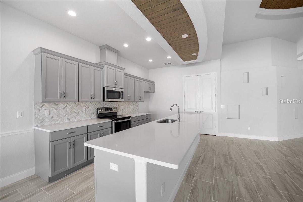 60 DEL PALMA DR, PALM COAST, FL, 32137