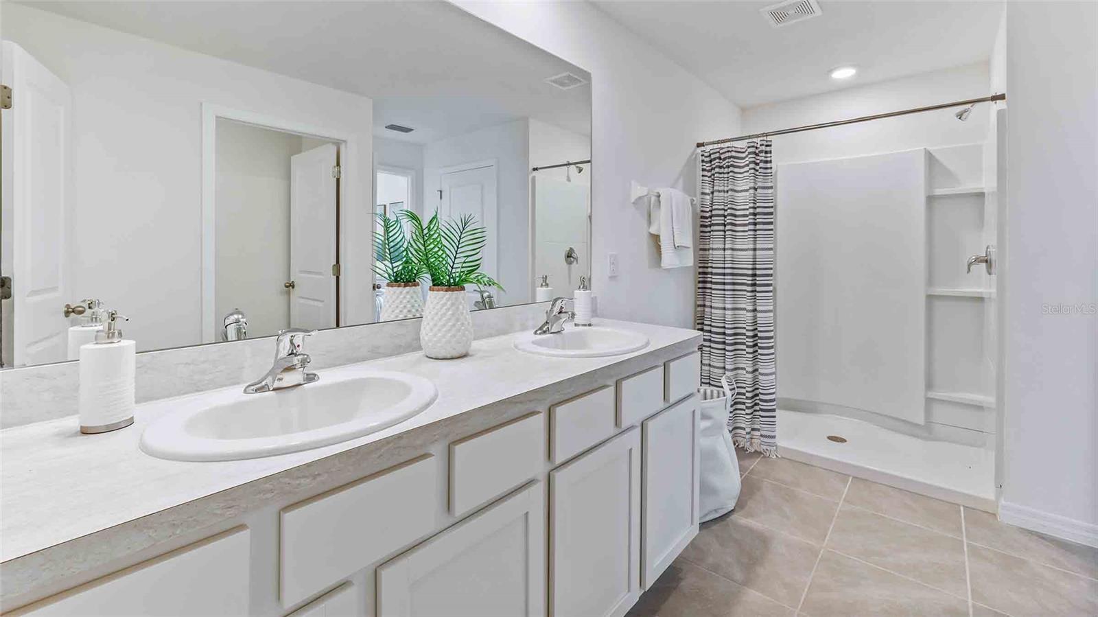 6987 BROAD RIVER AVE, LAND O LAKES, FL, 34638