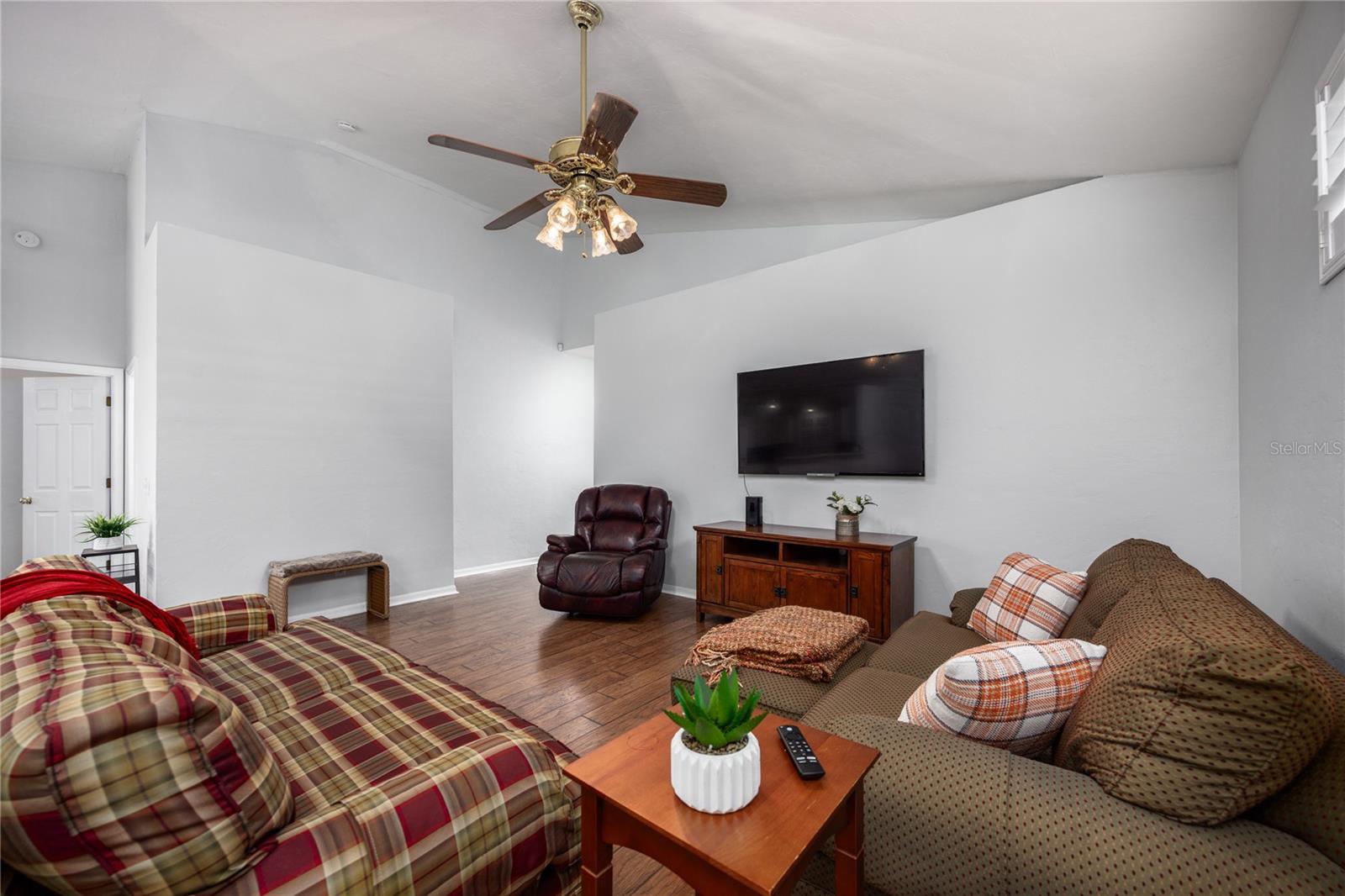 1020 NW 123RD WAY, NEWBERRY, FL, 32669