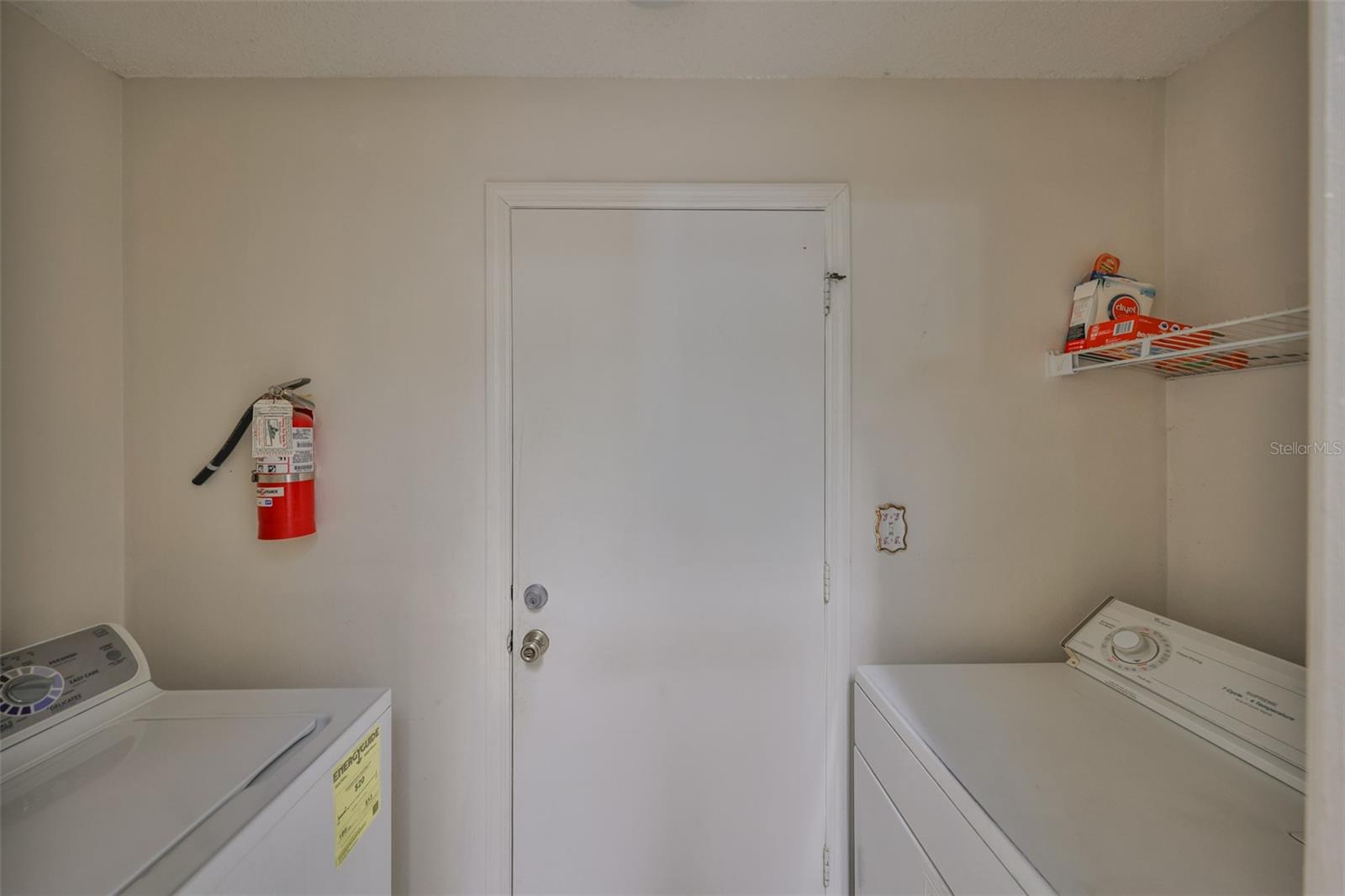 2405 NEW HAVEN CIR, SUN CITY CENTER, FL, 33573