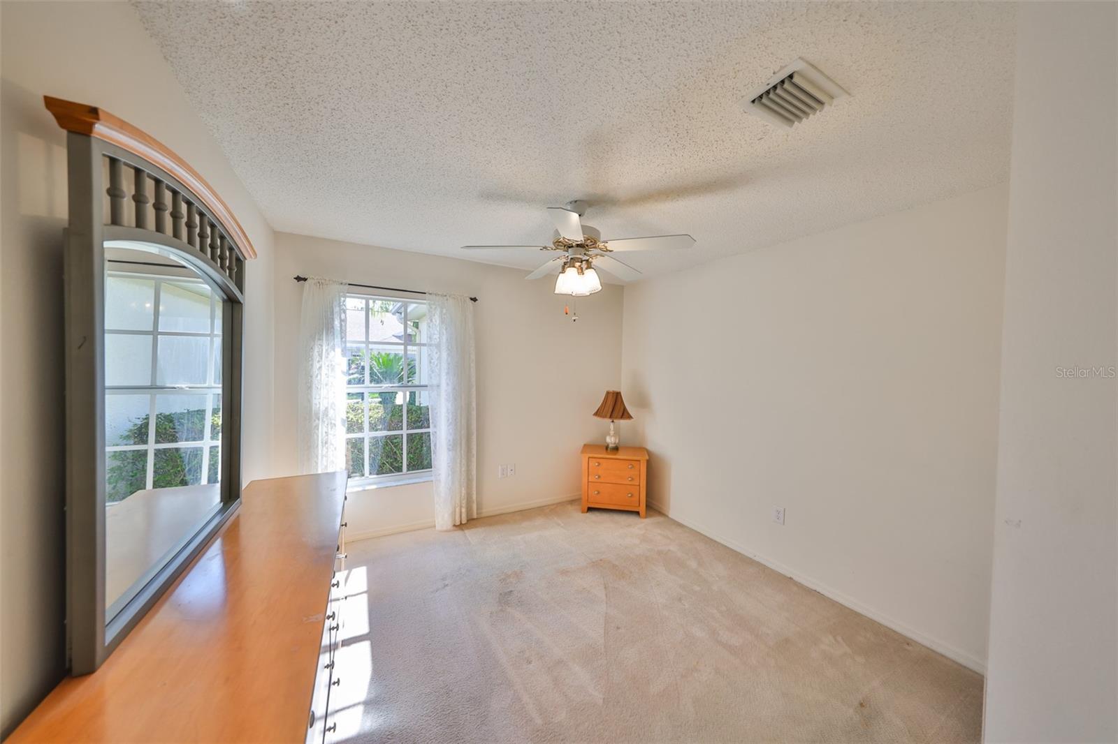 2405 NEW HAVEN CIR, SUN CITY CENTER, FL, 33573
