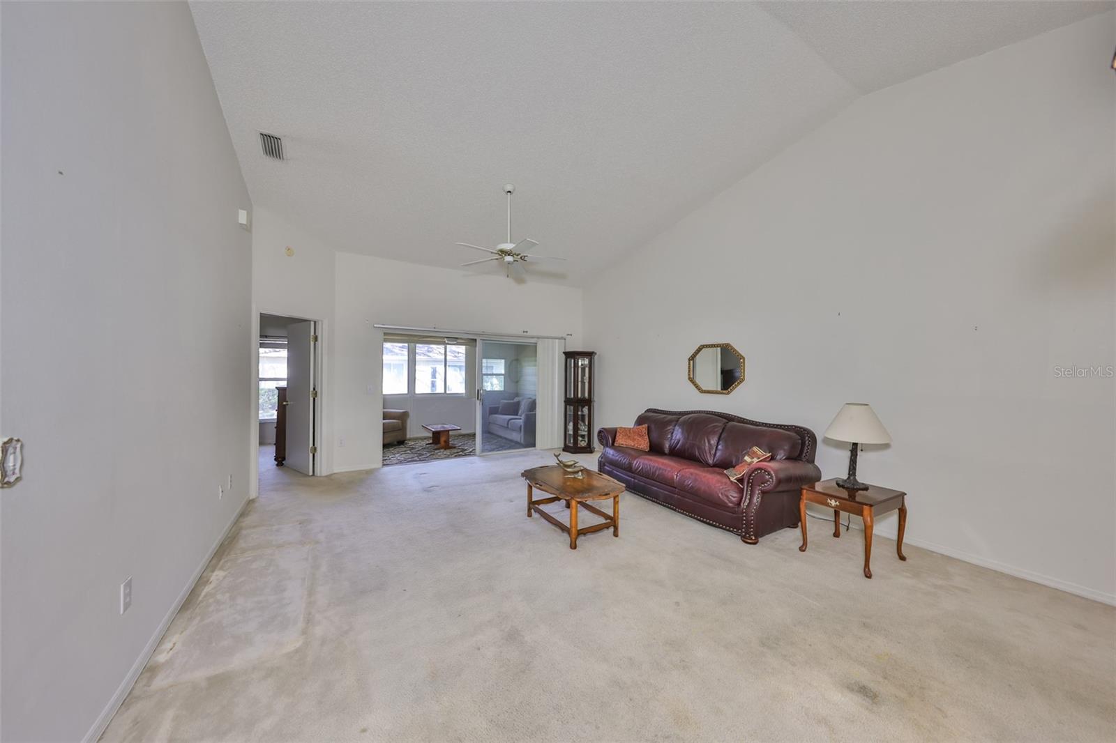 2405 NEW HAVEN CIR, SUN CITY CENTER, FL, 33573