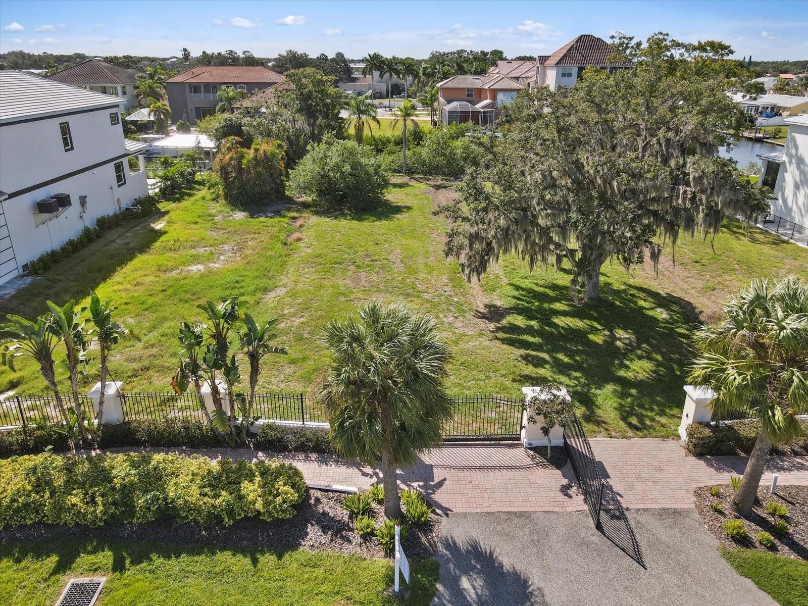 552 ESTUARY SHORE LN, APOLLO BEACH, FL, 33572