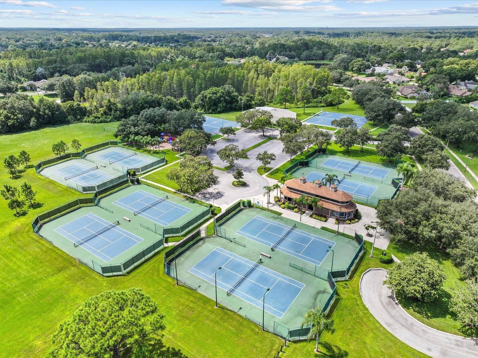 7704 LAKE CYPRESS DR, ODESSA, FL, 33556