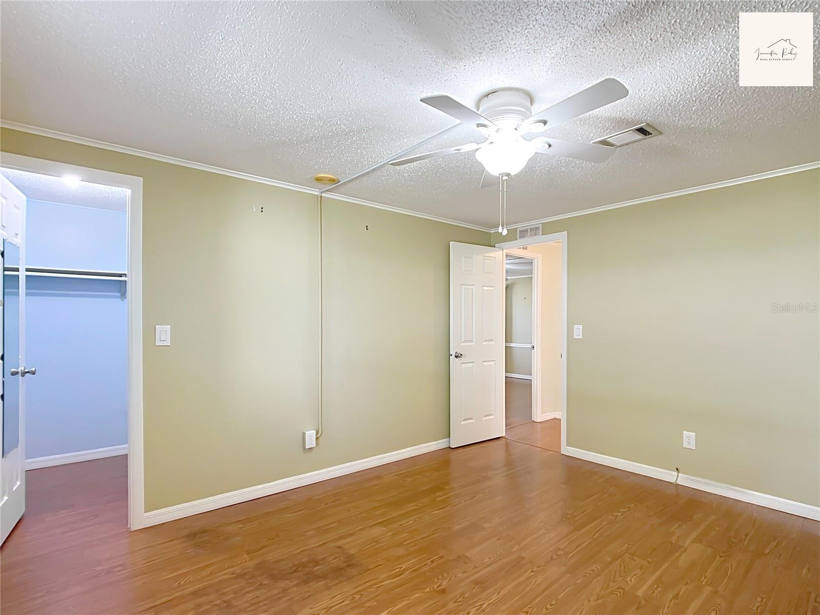 1783 W SCHWARTZ BLVD, LADY LAKE, FL, 32159