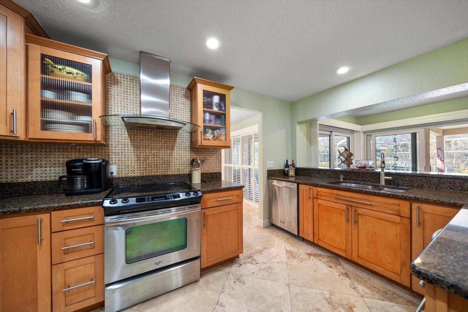 3998 SOUTH CIR, LARGO, FL, 33774