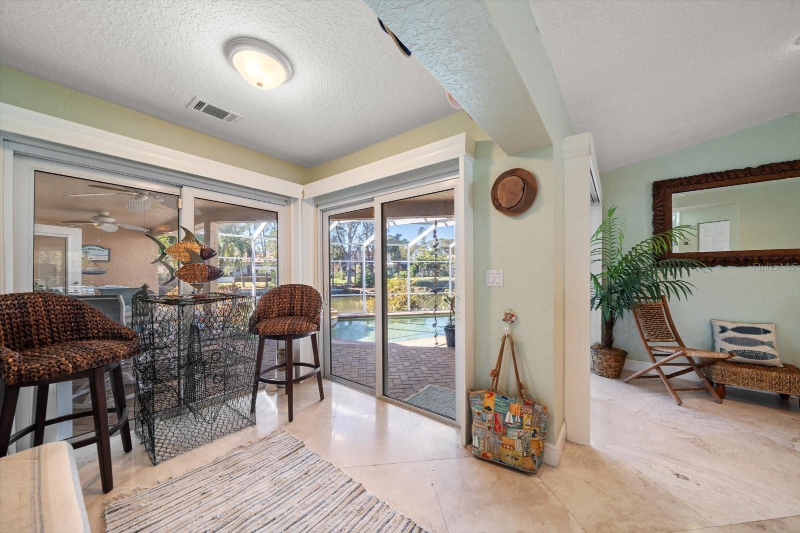 3998 SOUTH CIR, LARGO, FL, 33774