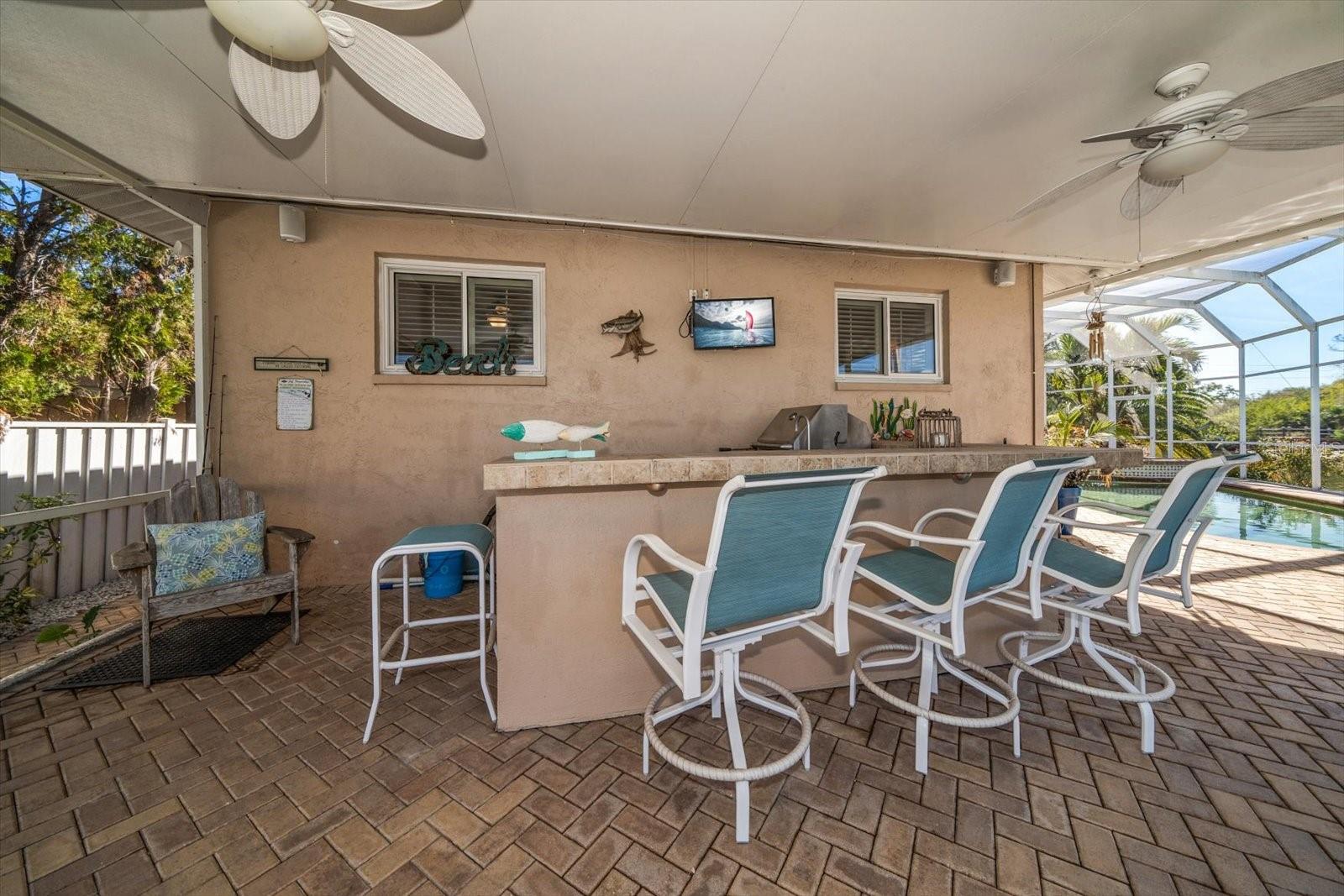 3998 SOUTH CIR, LARGO, FL, 33774