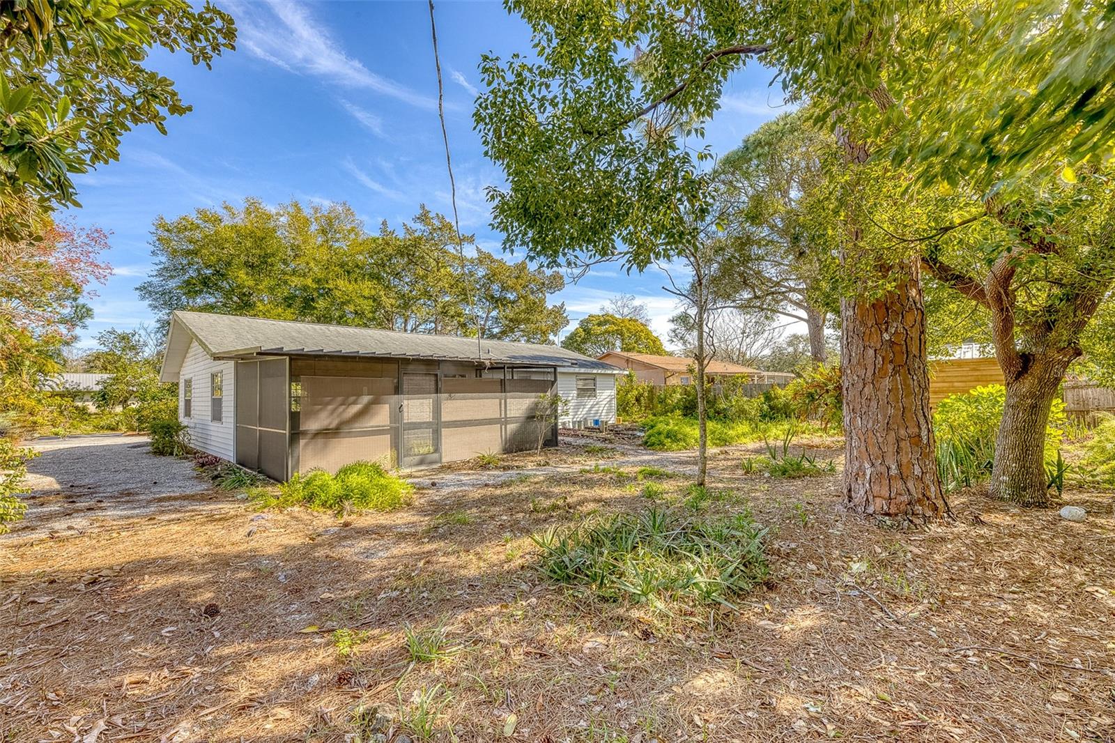 3120 PINE TREE DR, EDGEWATER, FL, 32141