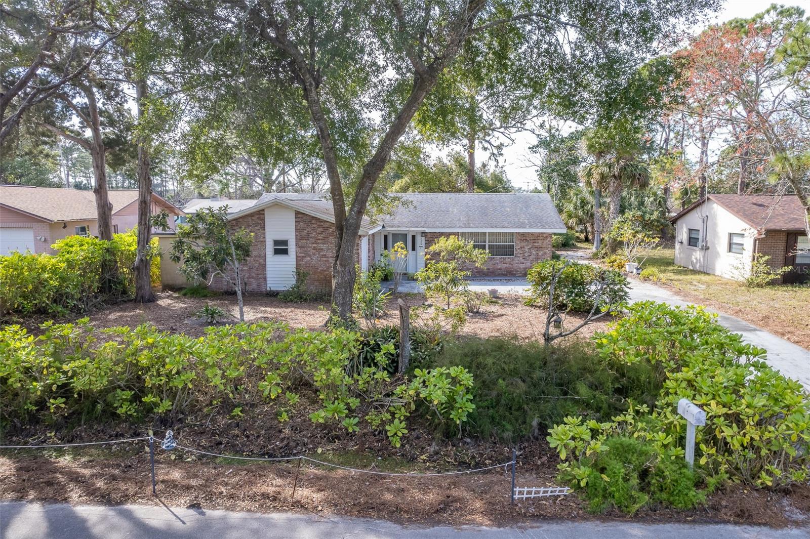 3120 PINE TREE DR, EDGEWATER, FL, 32141