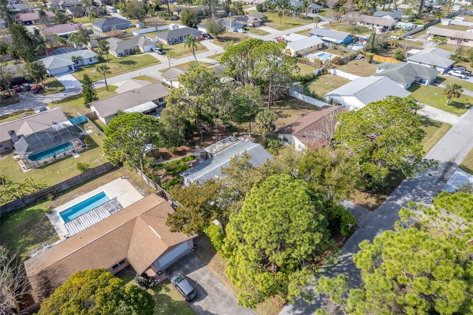 3120 PINE TREE DR, EDGEWATER, FL, 32141