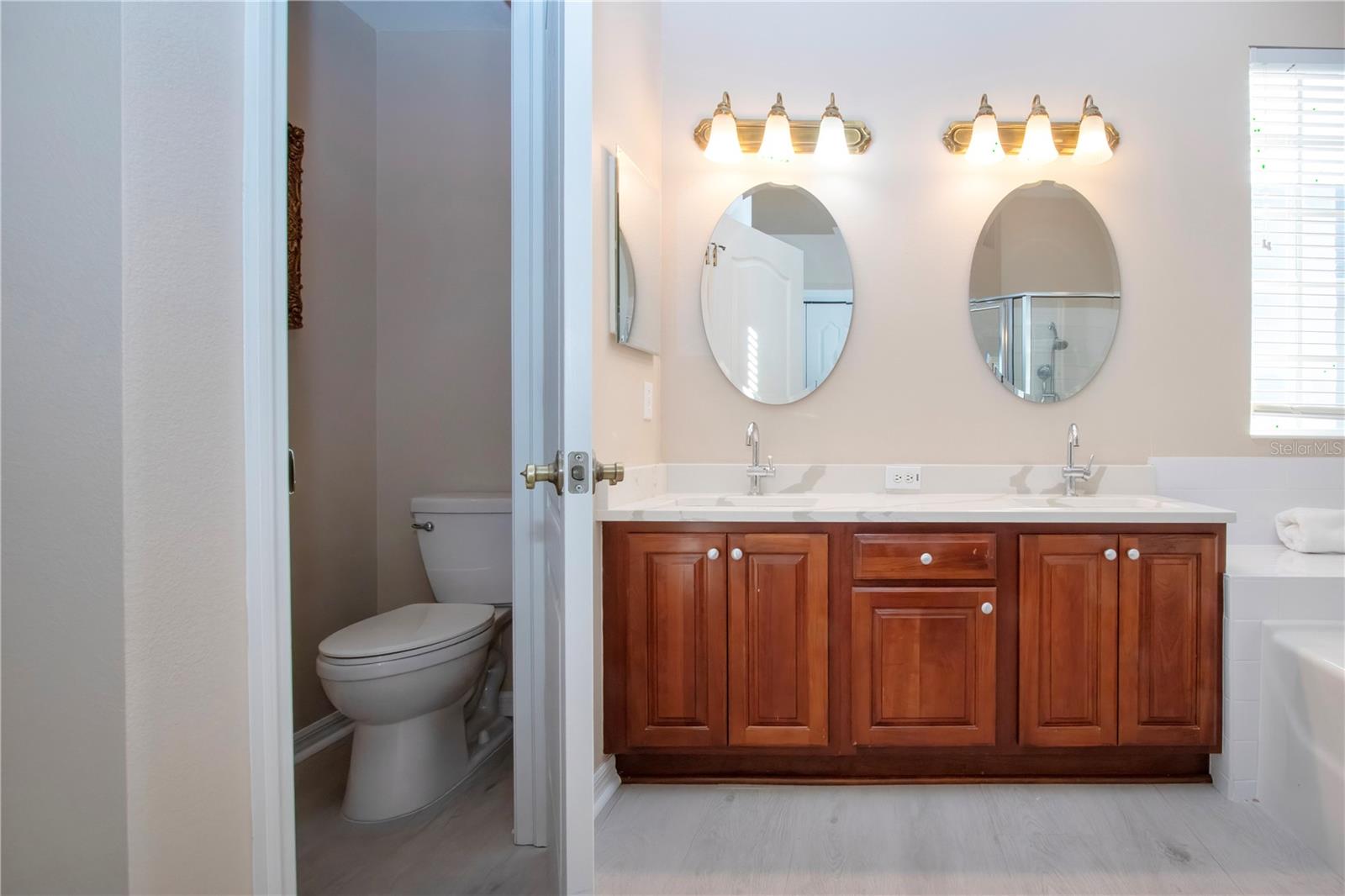 1112 JASMINE CREEK CT, SUN CITY CENTER, FL, 33573