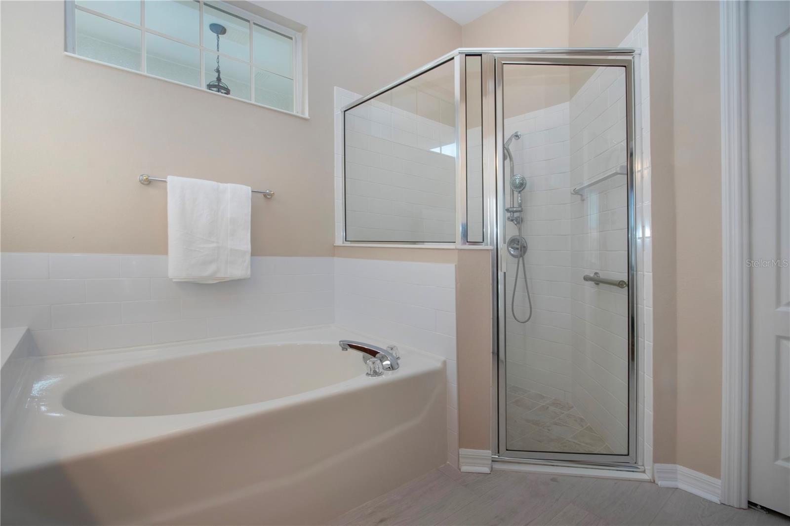 1112 JASMINE CREEK CT, SUN CITY CENTER, FL, 33573