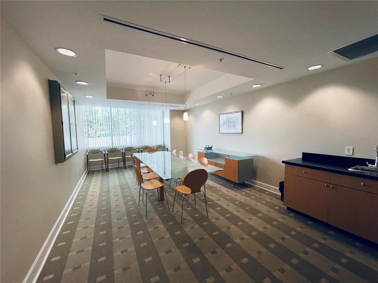 322 E CENTRAL BLVD #802, ORLANDO, FL, 32801