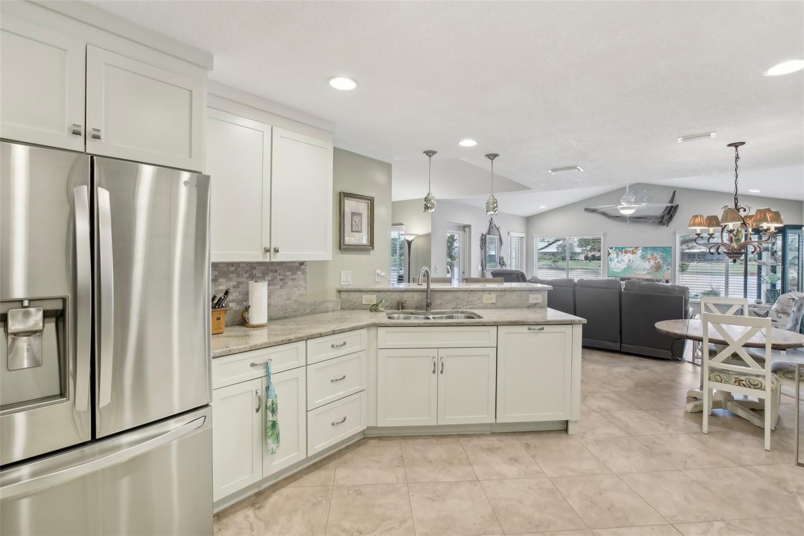 1928 E VIEW DR, SUN CITY CENTER, FL, 33573