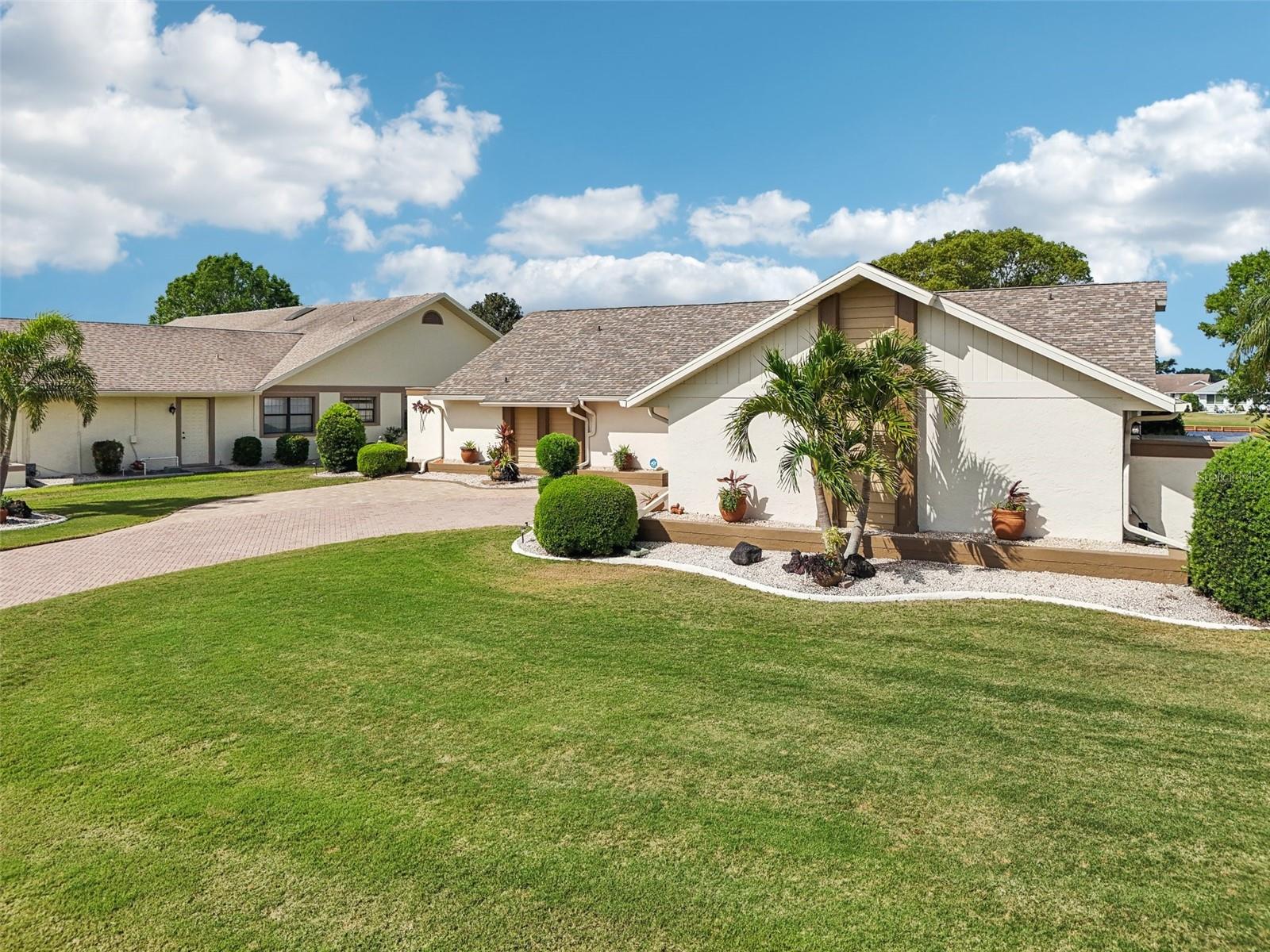 1928 E VIEW DR, SUN CITY CENTER, FL, 33573
