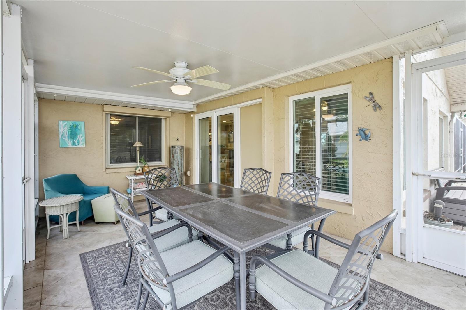 1928 E VIEW DR, SUN CITY CENTER, FL, 33573