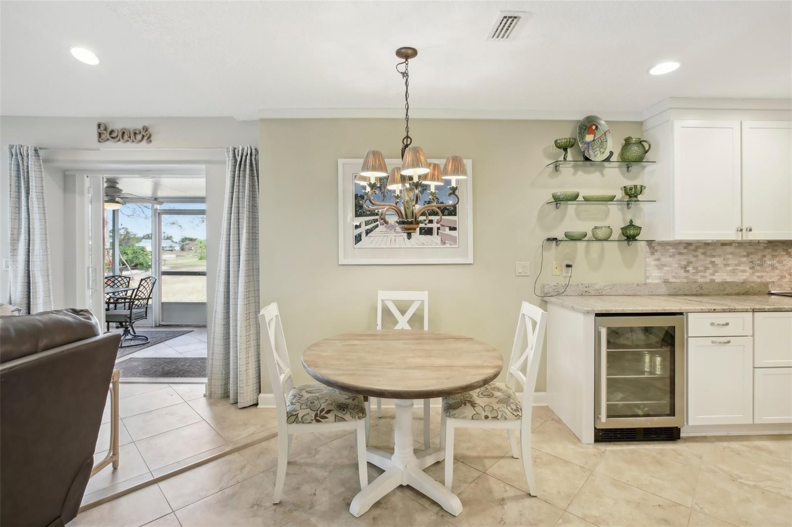 1928 E VIEW DR, SUN CITY CENTER, FL, 33573