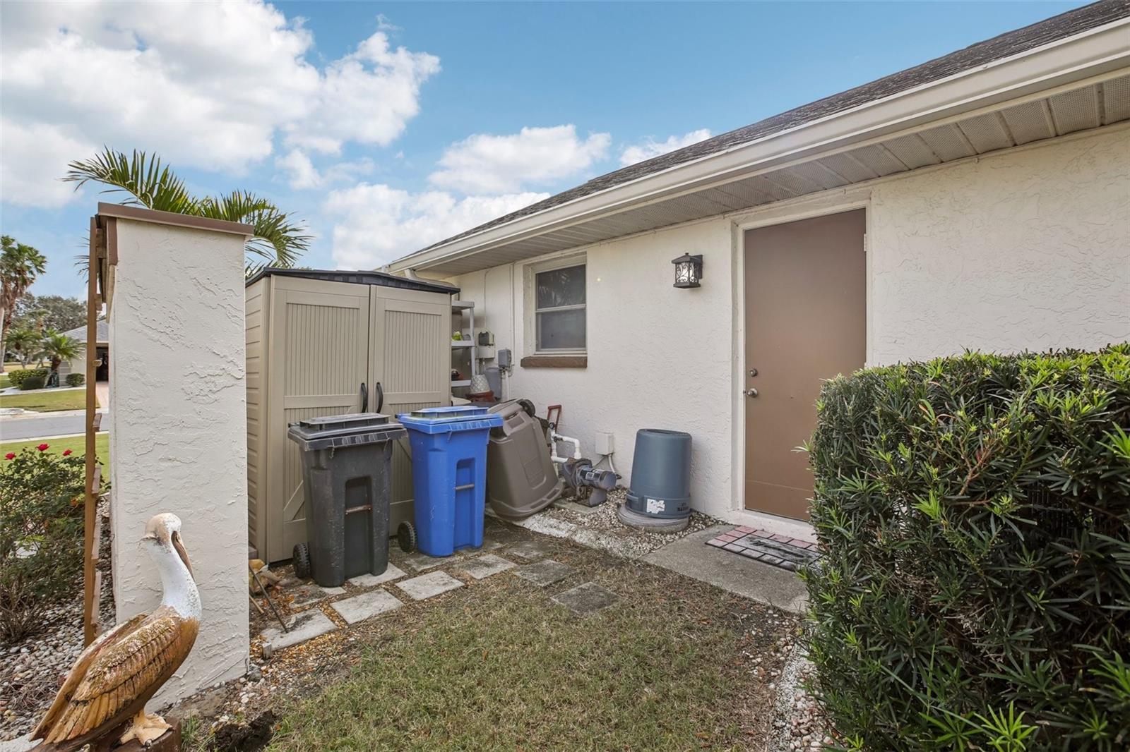 1928 E VIEW DR, SUN CITY CENTER, FL, 33573