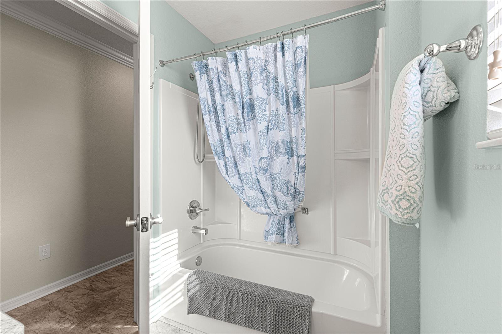 1941 YELLOW PINE PL, THE VILLAGES, FL, 32162