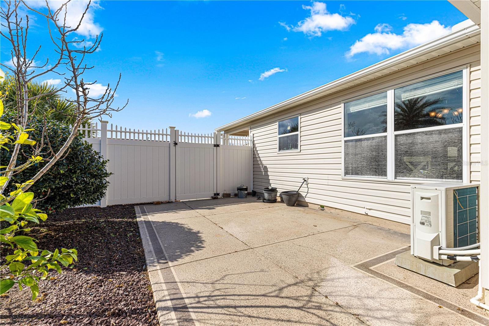 1941 YELLOW PINE PL, THE VILLAGES, FL, 32162