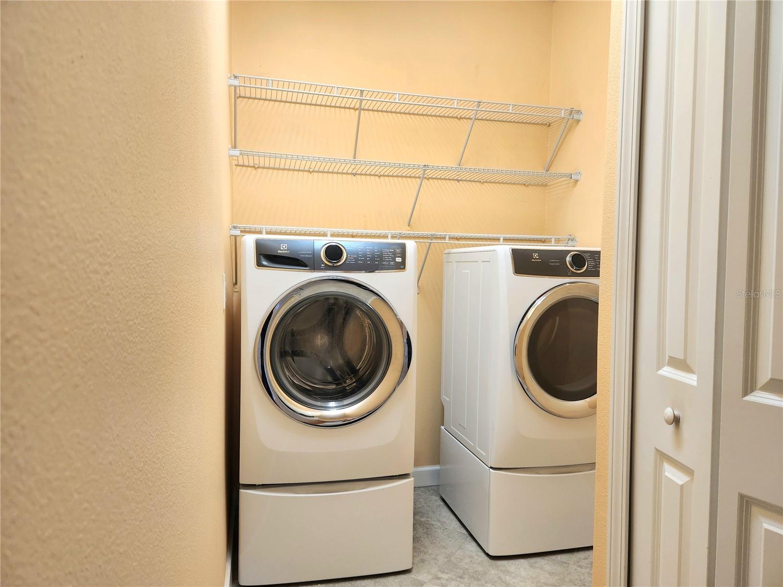 5011 JAGGED CLOUD DR, WIMAUMA, FL, 33598