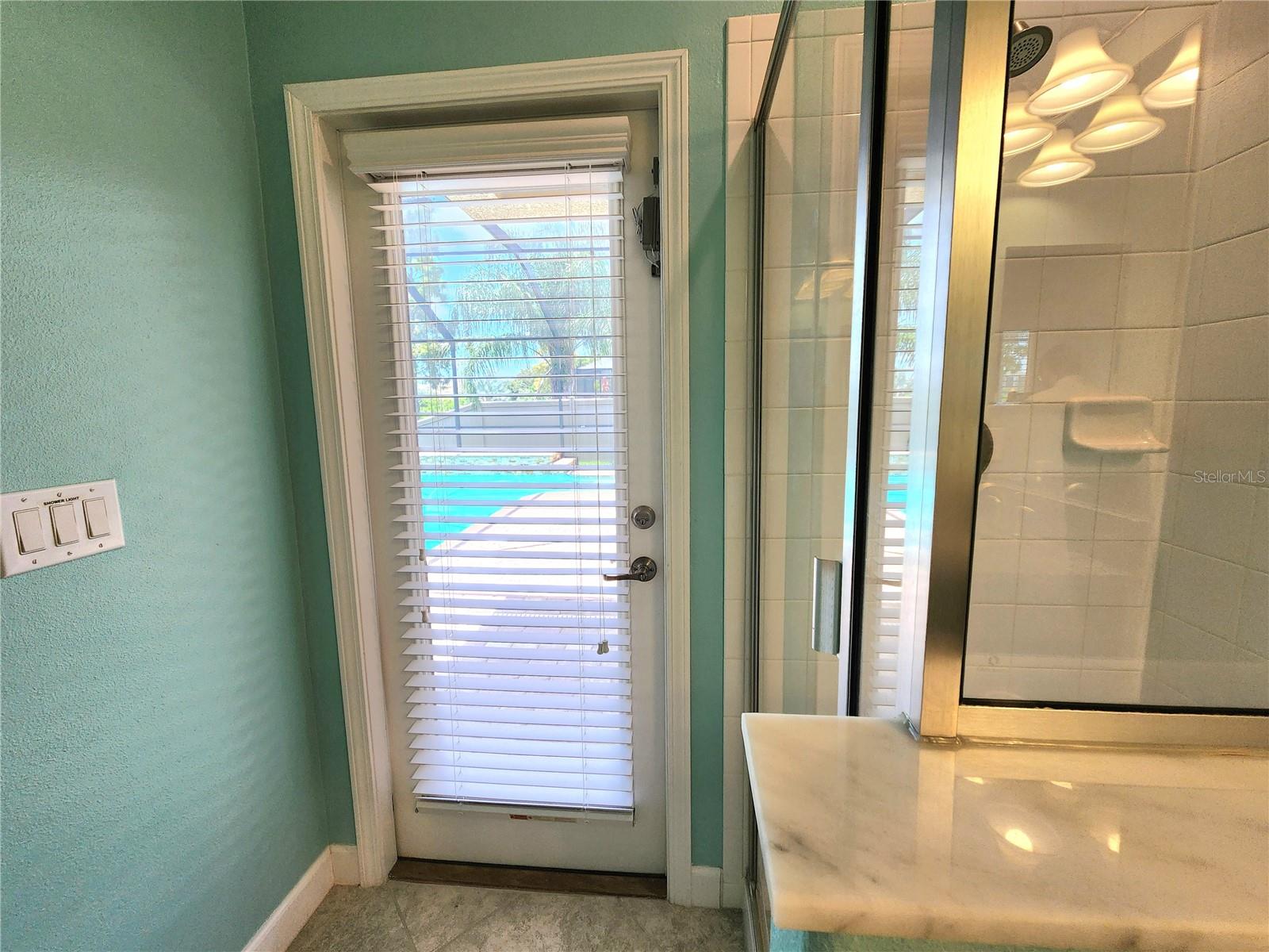 5011 JAGGED CLOUD DR, WIMAUMA, FL, 33598