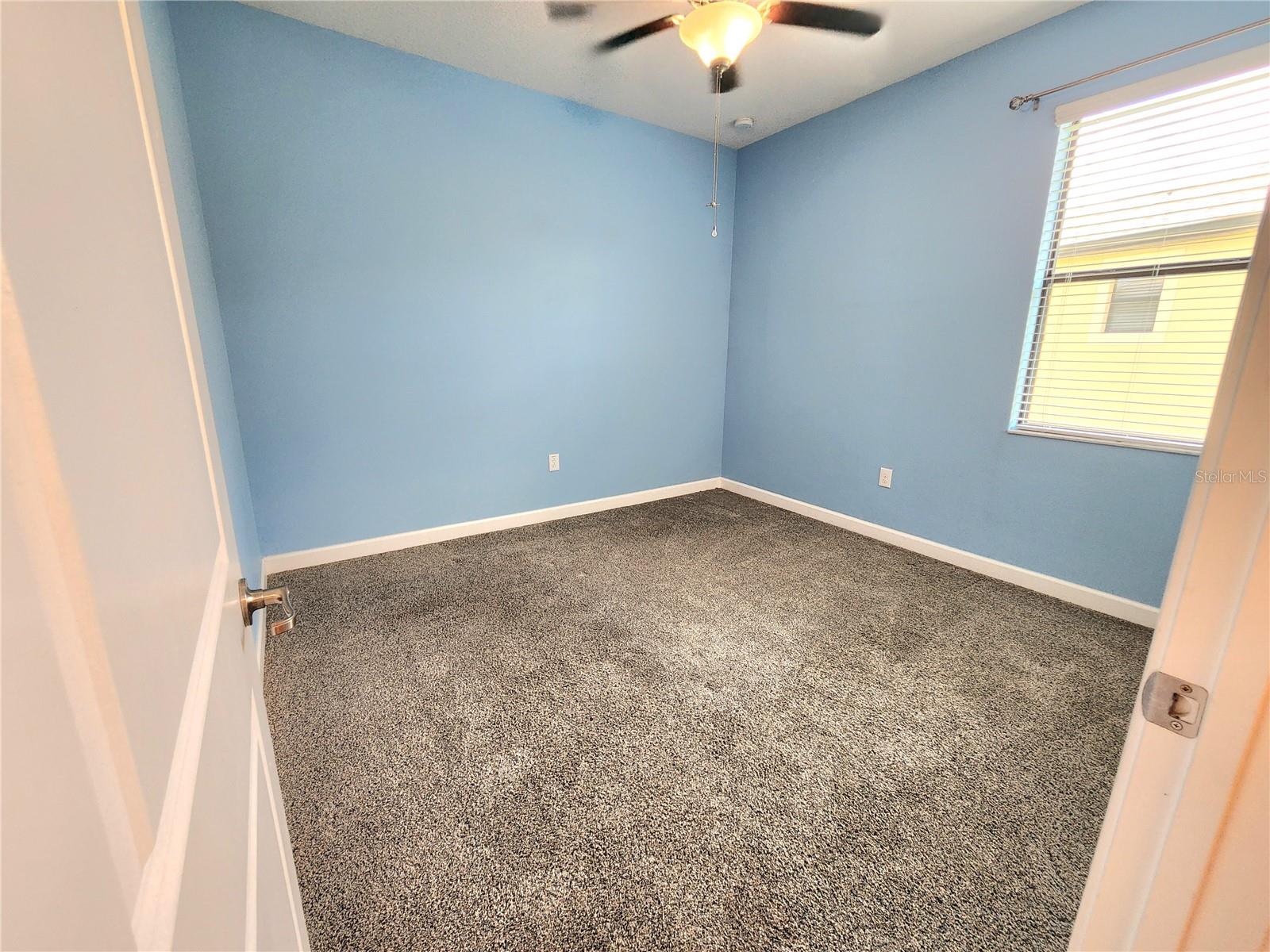 5011 JAGGED CLOUD DR, WIMAUMA, FL, 33598