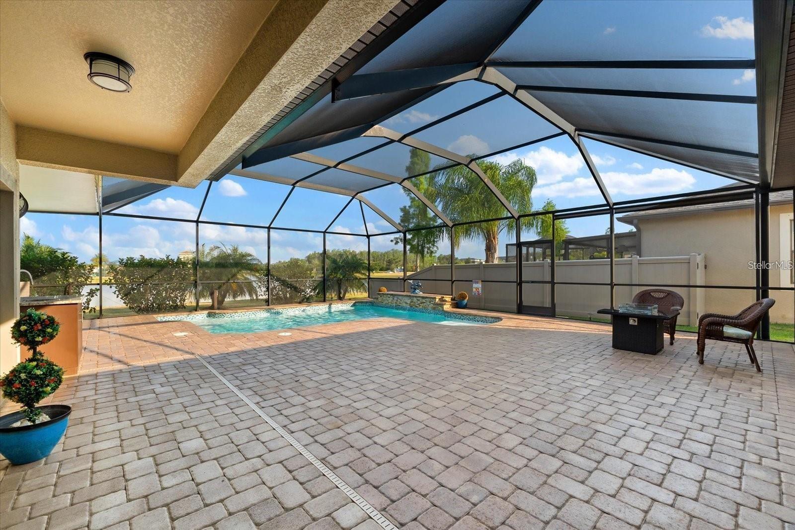 5011 JAGGED CLOUD DR, WIMAUMA, FL, 33598