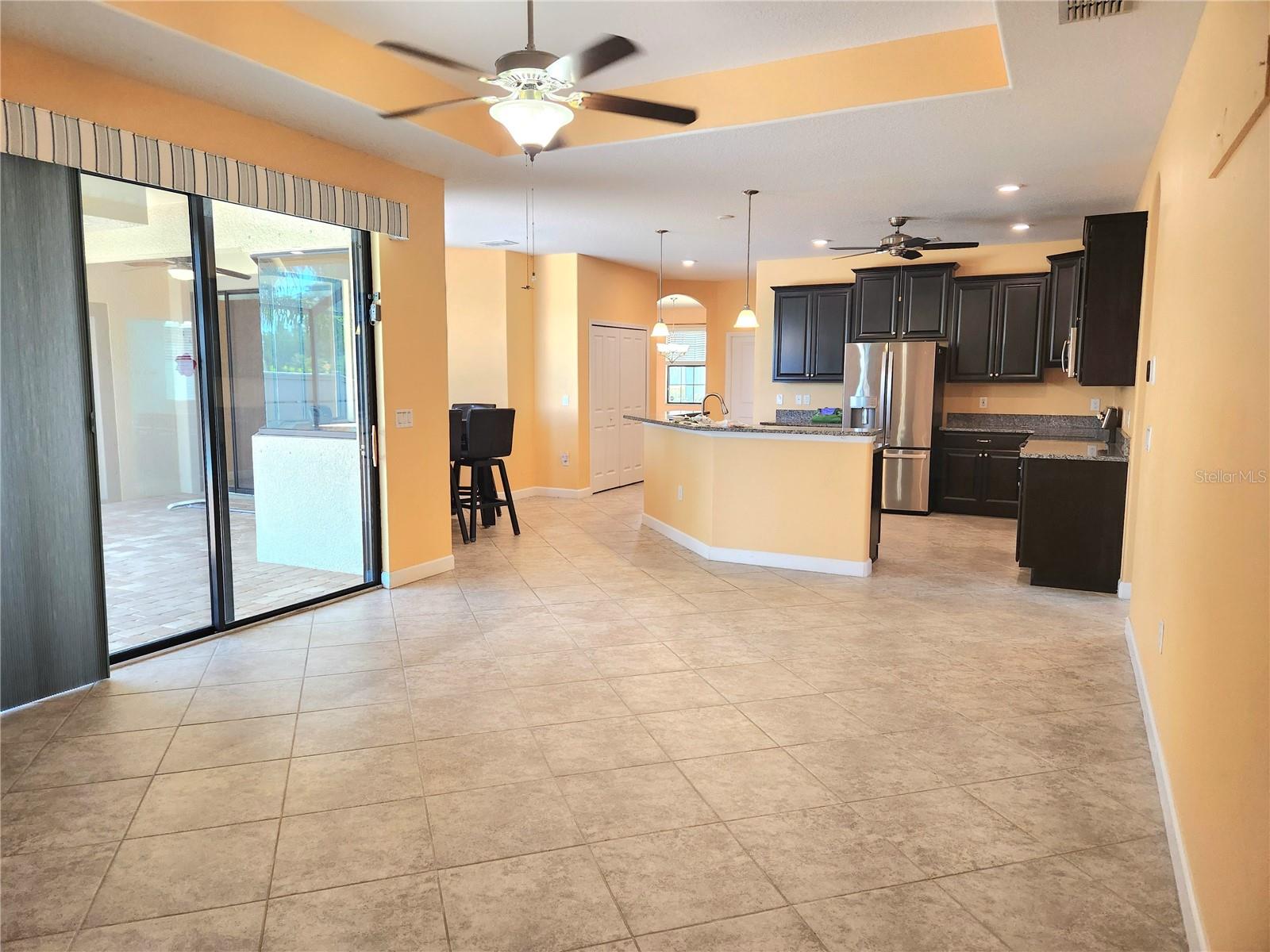 5011 JAGGED CLOUD DR, WIMAUMA, FL, 33598