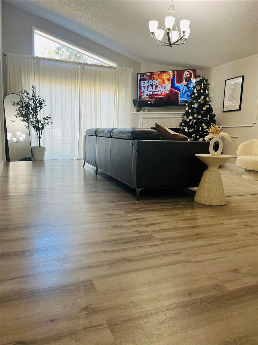 1216 WINDWARD DR, APOPKA, FL, 32703