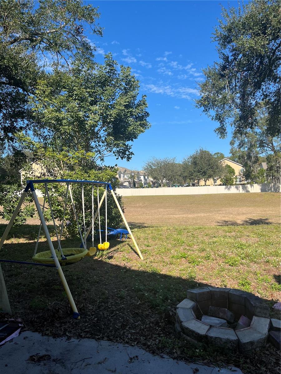 1216 WINDWARD DR, APOPKA, FL, 32703