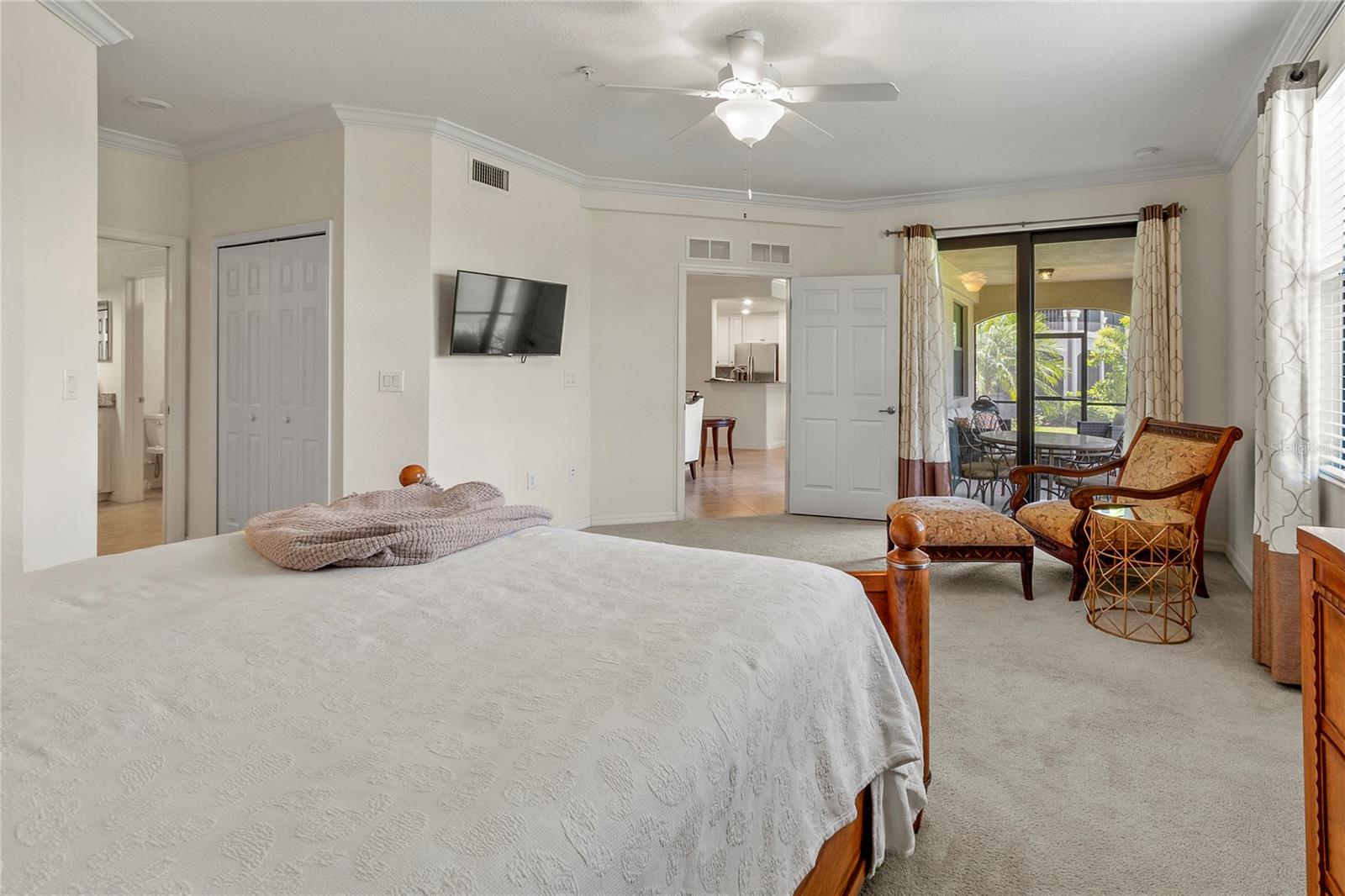 5806 WAKE FOREST RUN #101, BRADENTON, FL, 34211