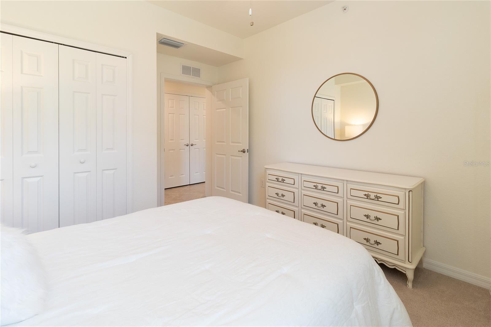 5806 WAKE FOREST RUN #101, BRADENTON, FL, 34211