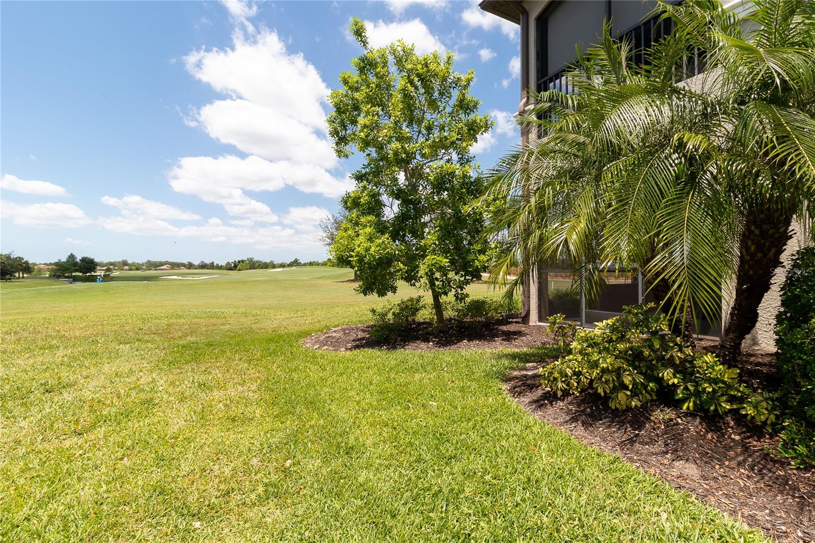 5806 WAKE FOREST RUN #101, BRADENTON, FL, 34211