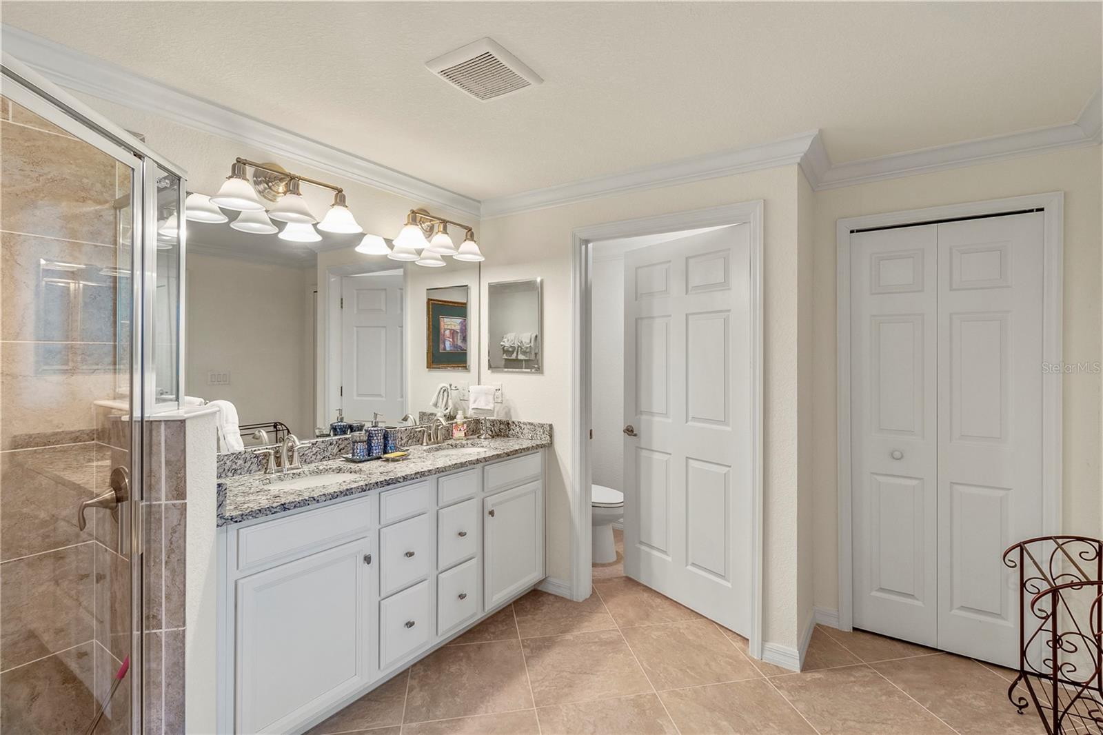 5806 WAKE FOREST RUN #101, BRADENTON, FL, 34211