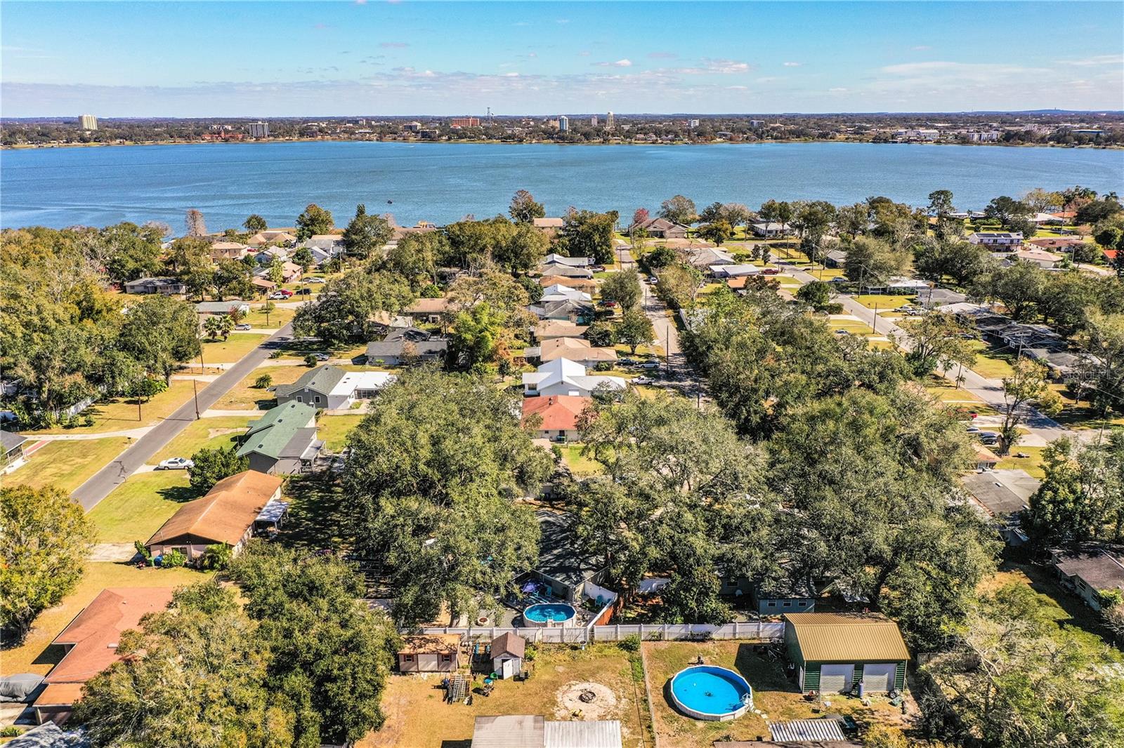 2227 HOWARD WEST AVE, WINTER HAVEN, FL, 33880