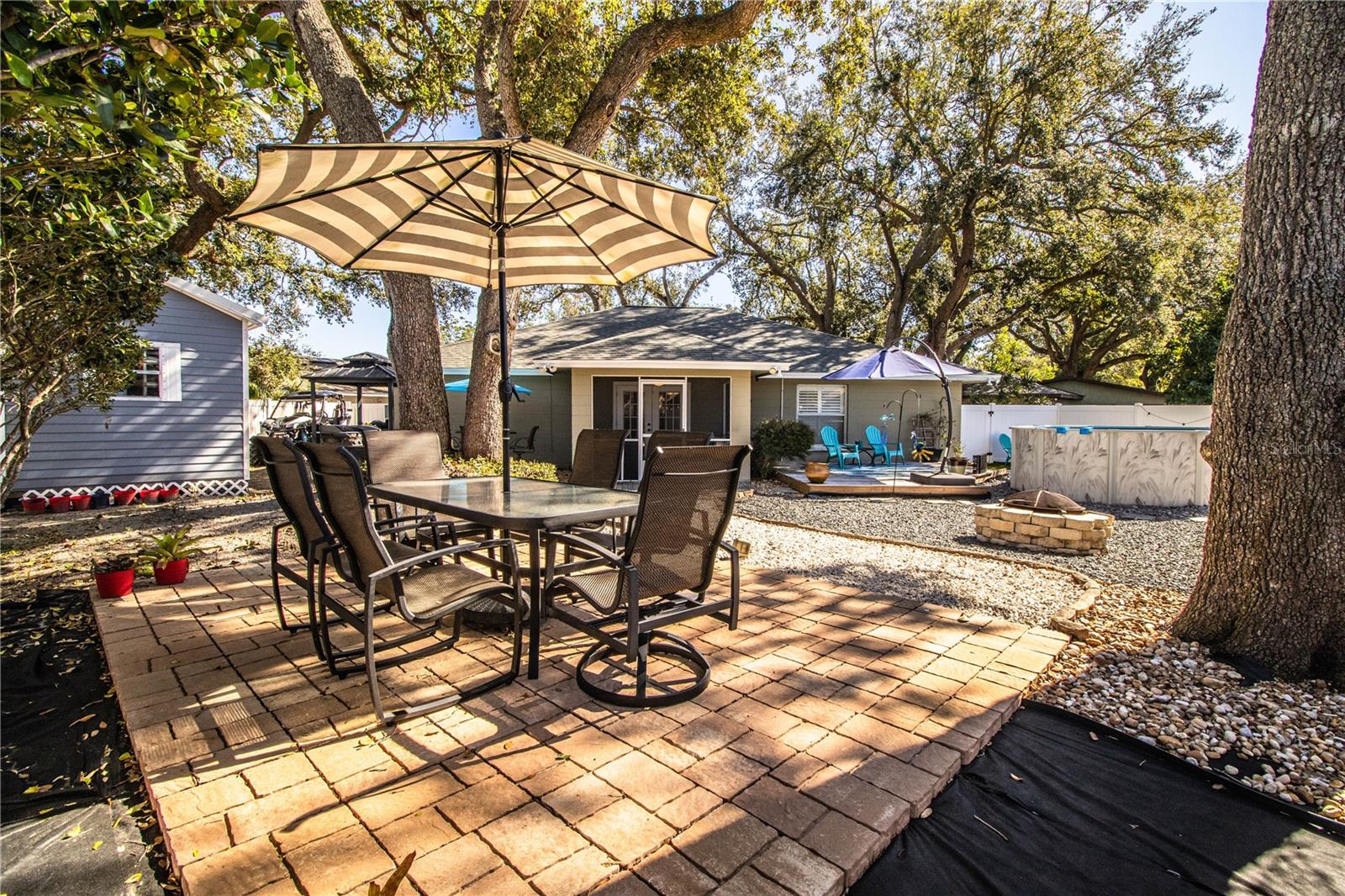 2227 HOWARD WEST AVE, WINTER HAVEN, FL, 33880